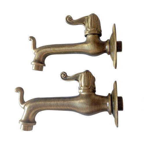 Large ornated outdoor tap with quarter turn handle